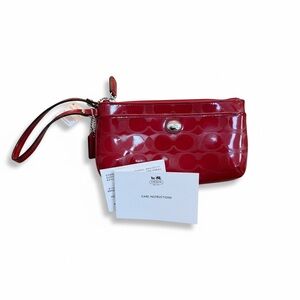Coach Red Patent Leather Wristlet Purse  BRAND NEW WITH TAGS  F52708